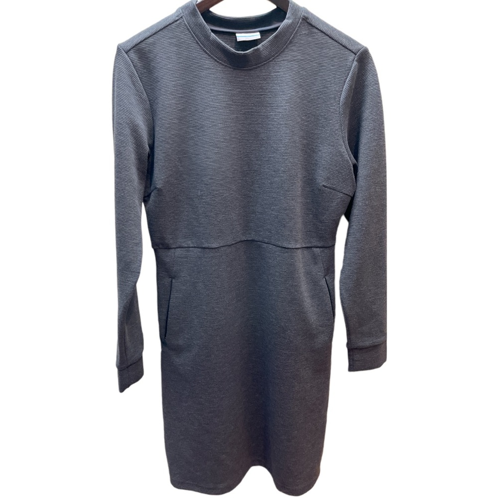 Columbia womens dress in like new condition grey size L. For fall or winter